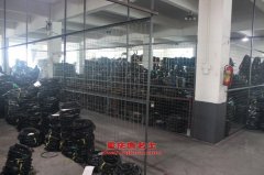 凌揚(yáng)(YIANG)MD5250YIBFY油田板房運(yùn)輸車(chē)用的日野E13C TL發(fā)動(dòng)機(jī)的保養(yǎng)及配件