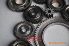 三興BSX5070XJE監(jiān)測車用的康明斯ISF3.8s4141發(fā)動(dòng)機(jī)的保養(yǎng)及配件