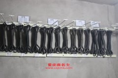 南駿NJP5080TQZ38M清障車用的玉柴YC4E140-42發(fā)動機(jī)的配件及大修