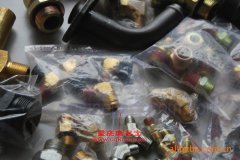 力帆LF5160CLXG倉柵式汽車用的玉柴YC6A240-20發(fā)動機(jī)的配件及大修