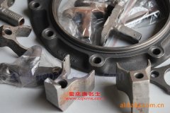 北地ND3313BEZ自卸汽車用的濰柴WP10.300N發(fā)動(dòng)機(jī)的配件及大修